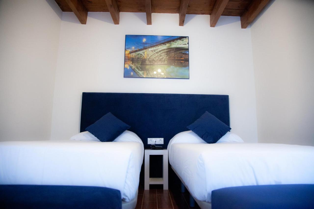 Noches En Triana Hotel Sevilla Eksteriør billede